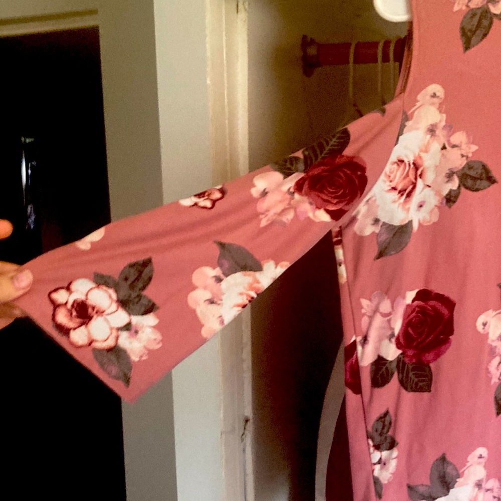 Pink flower long sleeve turtleneck off the shoulder shirt